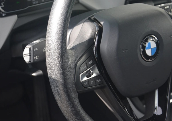 BMW Seria 1 cena 99900 przebieg: 46900, rok produkcji 2020 z Kostrzyn małe 137